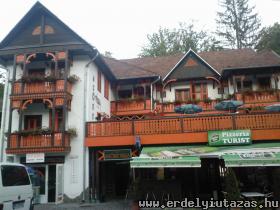 Sz�ke Villa (1)