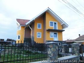 Vera Vend�gh�z (1)