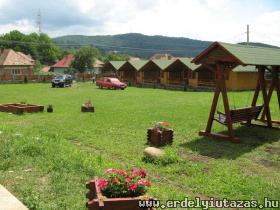 Cabanele din Gradina Rest�d (1)