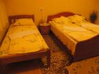 Eszter Vend�gh�z (4)
