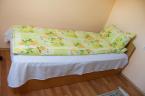 Levi Vend�gh�z (9)