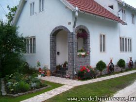 Rita Vend�gh�z (1)