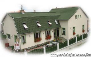 Sug�s Sz�lloda �s �tterem (1)