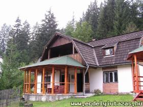 �va Kulcsosh�z (1)