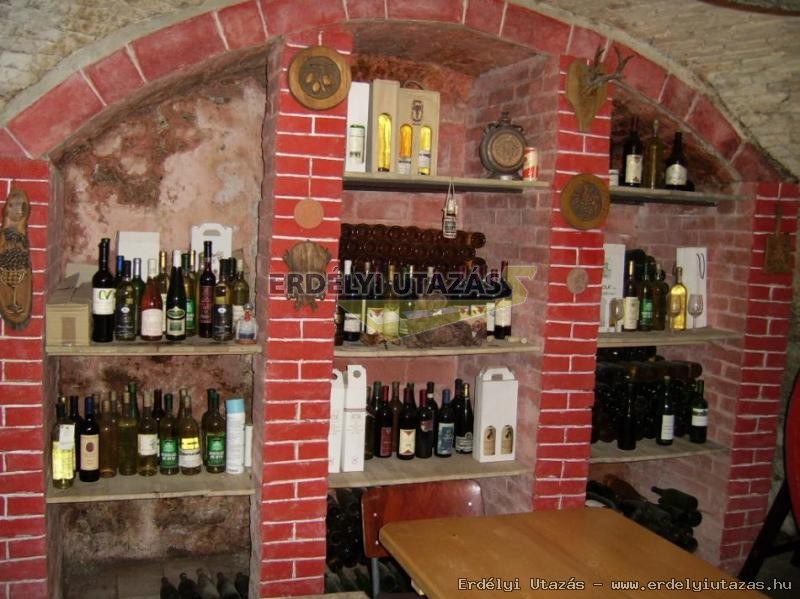 Kelementelki - Wein-Haus (6)