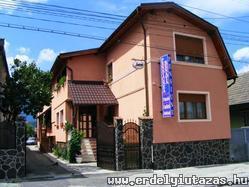Ren�ta Pension*** (1)