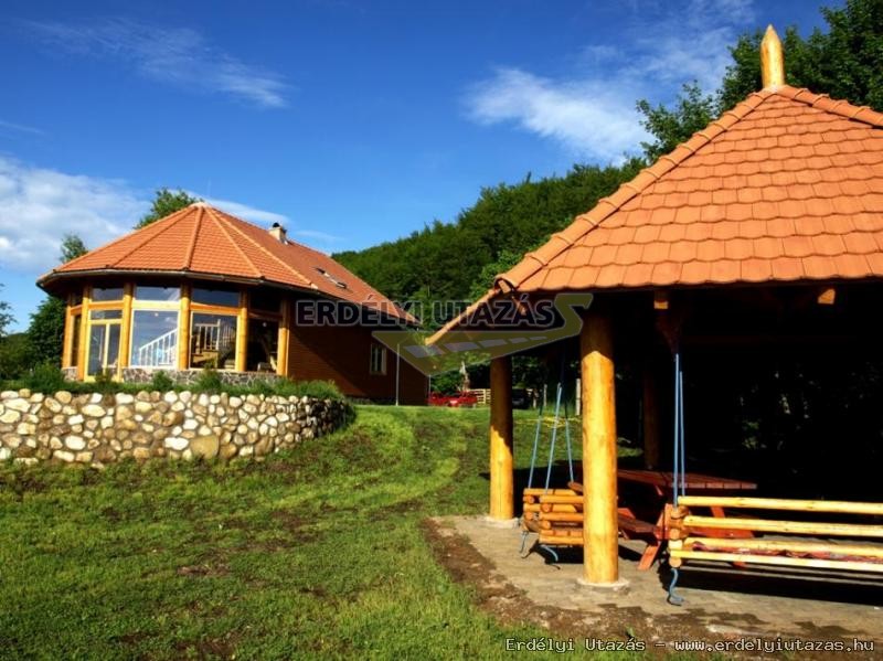 Mihly Chalet (3)