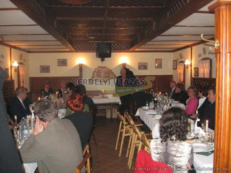 Szekler Tor Restaurant (1)