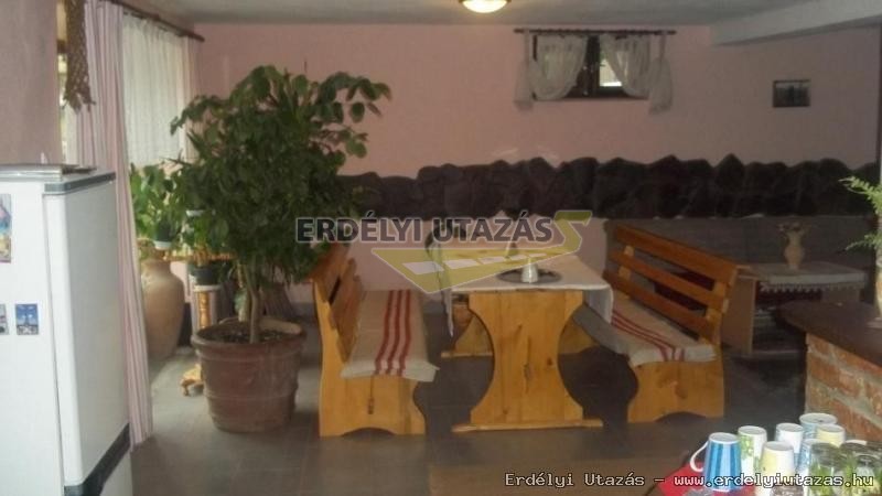 Berni Vend�gh�z (2)