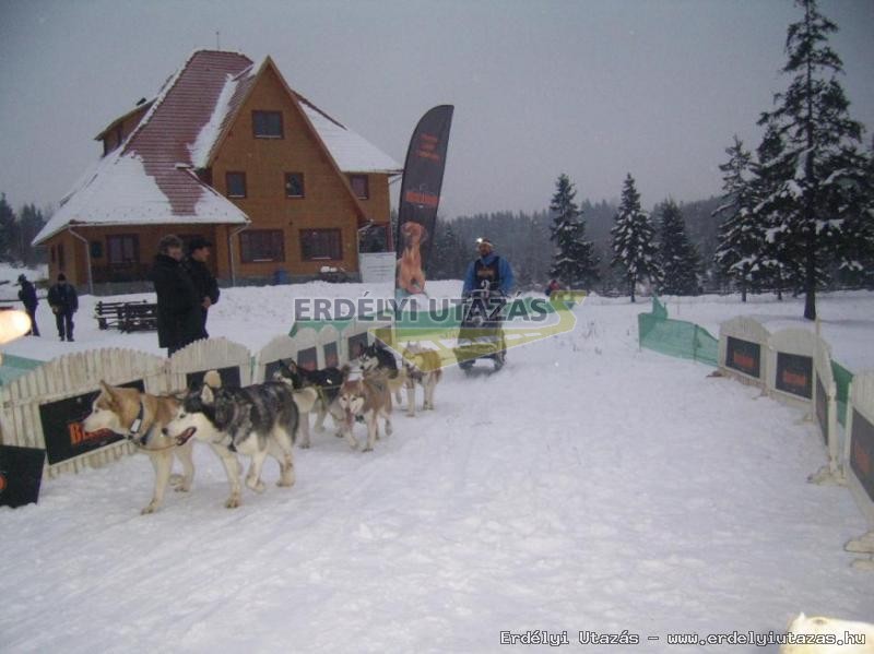 Kuty�s sz�nh�z� verseny 2009