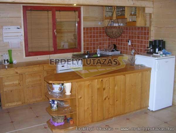 �rsi Vend�gh�z (6)