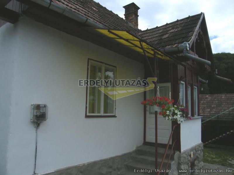 Dome Guesthouse (2)