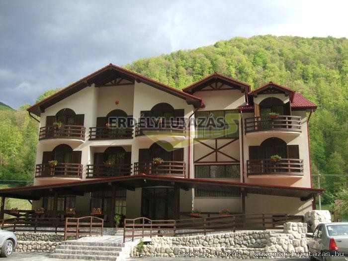 Carpathia Panzi� (1)