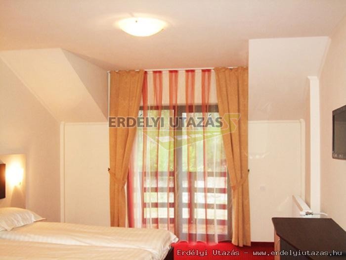 Carpathia Panzi� (2)
