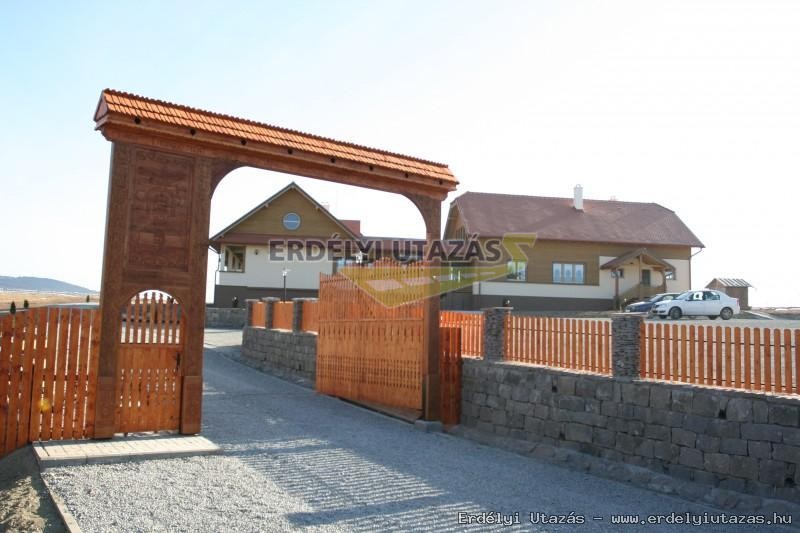 Csillag�sv�ny Panzi� (1)