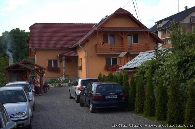 Gergely Pension (2)