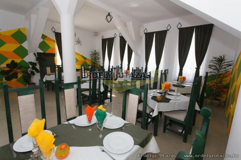 Kassay Fogad� (2)