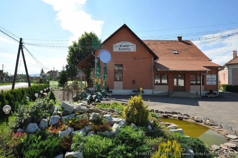 Castle Pension and Restaurant (2)