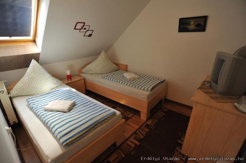 Castle Pension and Restaurant (5)