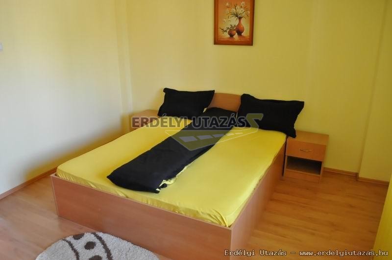 Iulian Apartman (11)