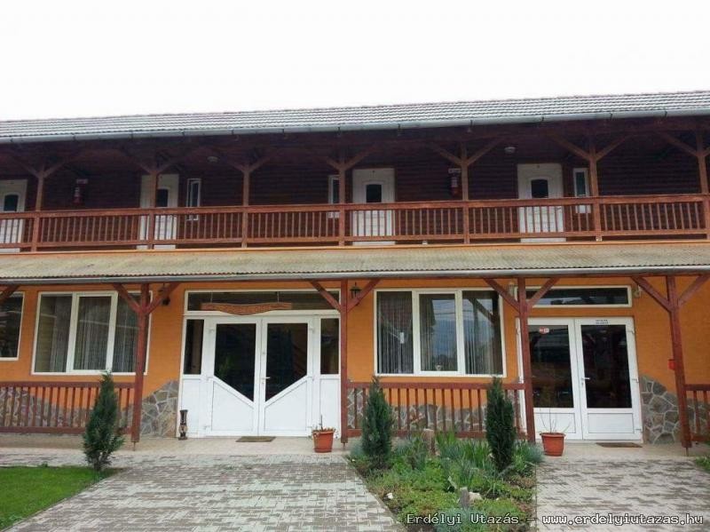 Panzi� Kisherceg (13)