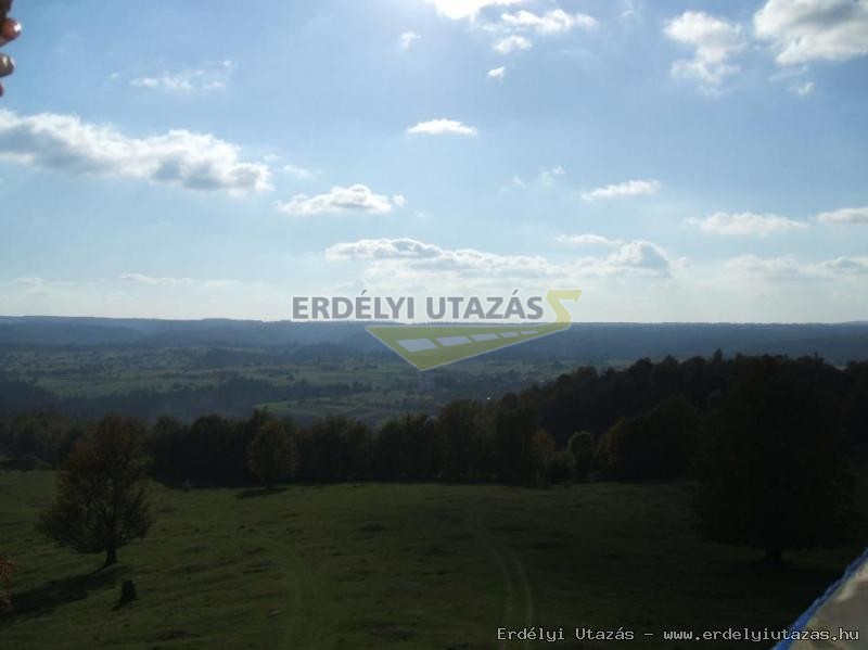 A kil�t� tetej�r�l Sz�kelyvars�g egy m�sik oldala...