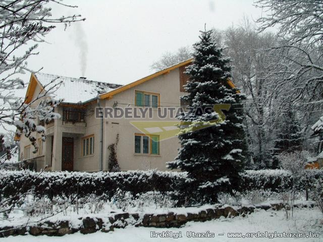 Szakcs Guesthouse ** (2)