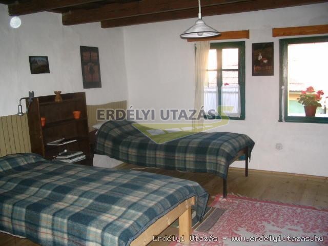 Nosztalgia Guest House (5)