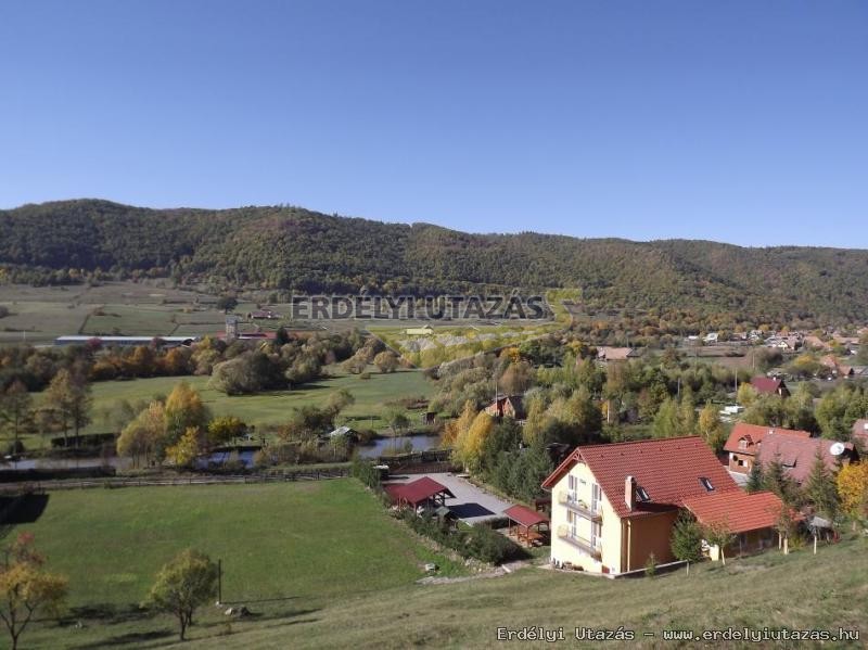 H�tvez�r Panzi� �s Kulcsosh�zak (8)