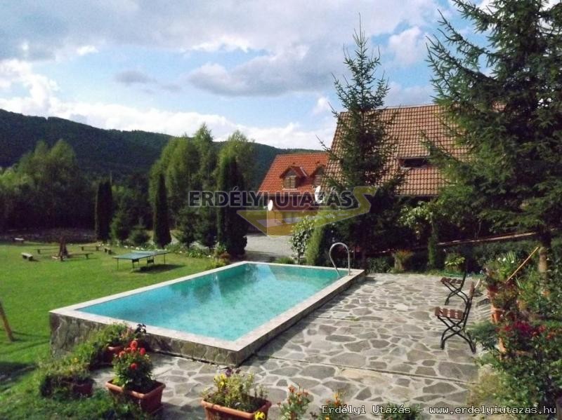 H�tvez�r Panzi� �s Kulcsosh�zak (10)