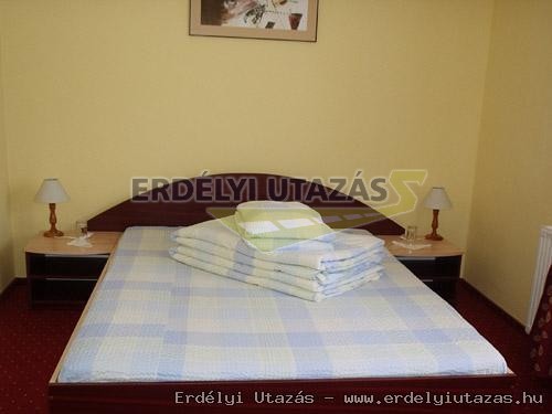 Iris Panzi *** (4)