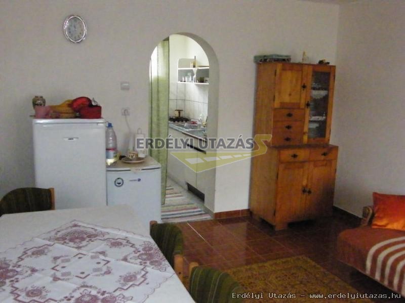 Szab� Kulcsosh�z (5)