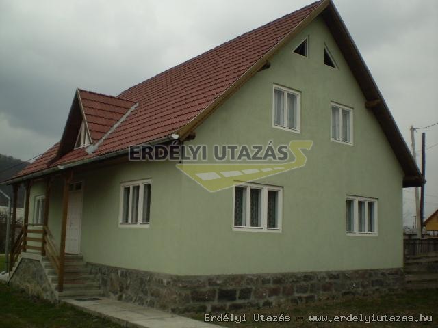 Szab� Kulcsosh�z (1)