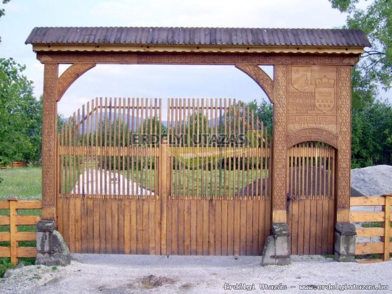 Lrincz Lovastanya s Panzi (7)
