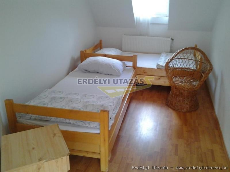 2.sz�ll�shely