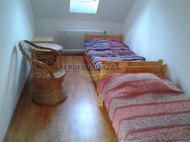 2.sz�ll�shely