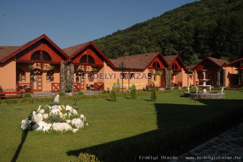 History pension and restaurant (12)