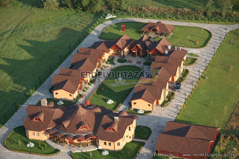 History pension and restaurant (1)