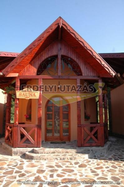 History pension and restaurant (7)