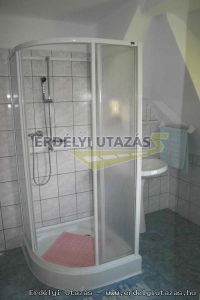 Katalin Vend�gh�z (4)