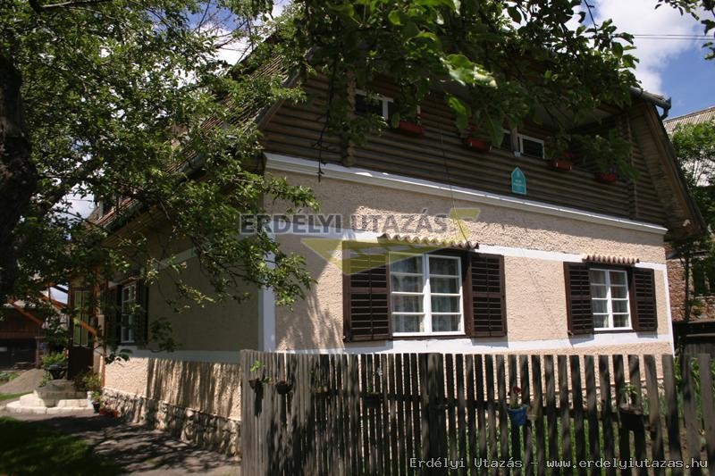 Katalin Vend�gh�z (1)