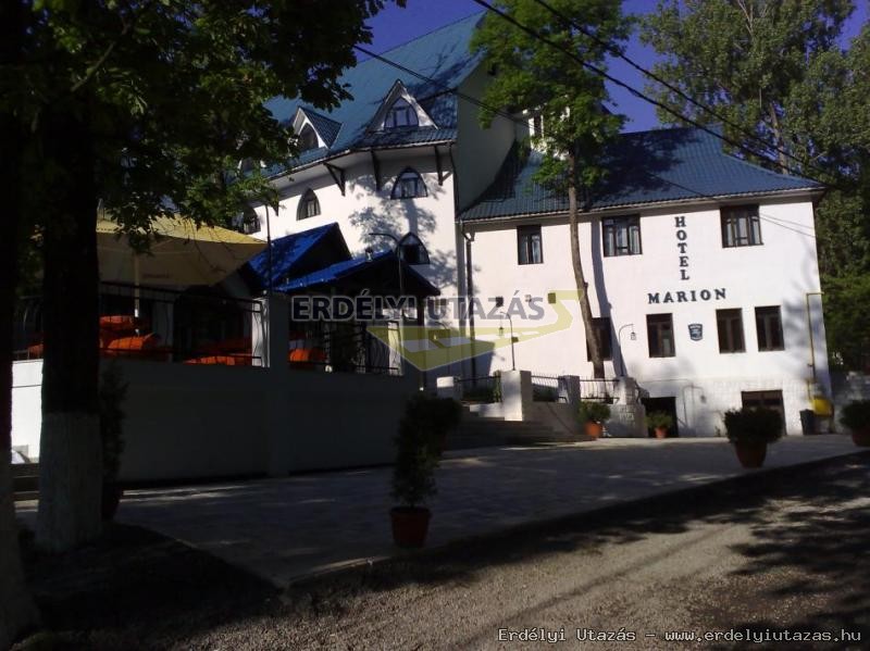Hotel - Restaurant Marion (1)