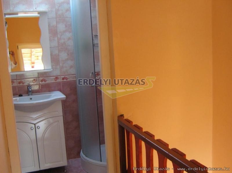 Cs�kszenttam�si Vendegh�zak (5)