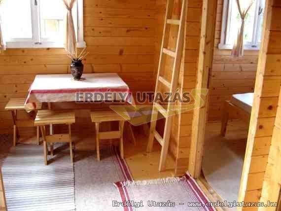 Csobog Kulcsoshzak (6)