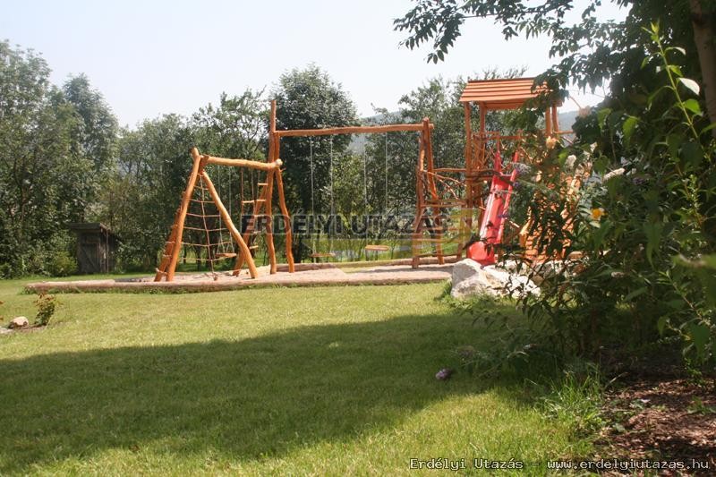 Szkelyk Kria (4)