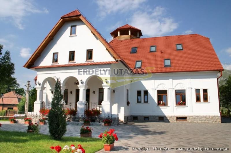 Szkelyk Kria (1)