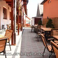 Szpasszony Pension s tterem (14)